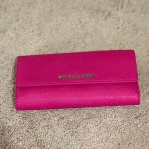 Micheal Kors Wallet